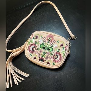 Cute shoulder crossbody PURSE pink flower print chain tassel NEW embroidered